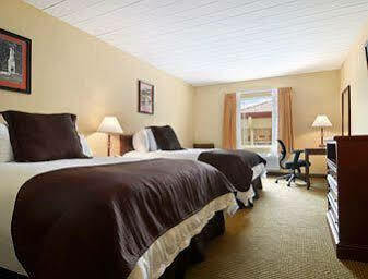 Hotel Super 8 Monterey Zewnętrze zdjęcie
